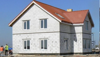 Построить двухэтажный дом из газобетона в Североморске - Строй-Свм от 135330 рублей